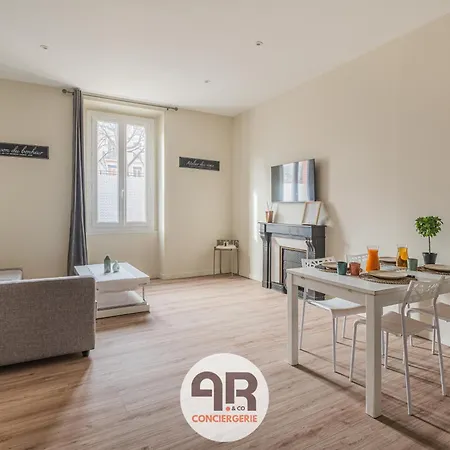 Апартаменти La Reyhome T2 Renove Proche Gare Et Centre-ville *